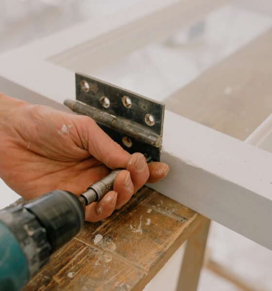 how to fix a sagging door